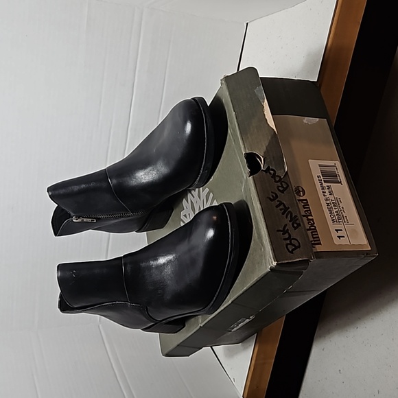Timberland Women's Beckwith Chelsea Boots - Picture 1 of 9